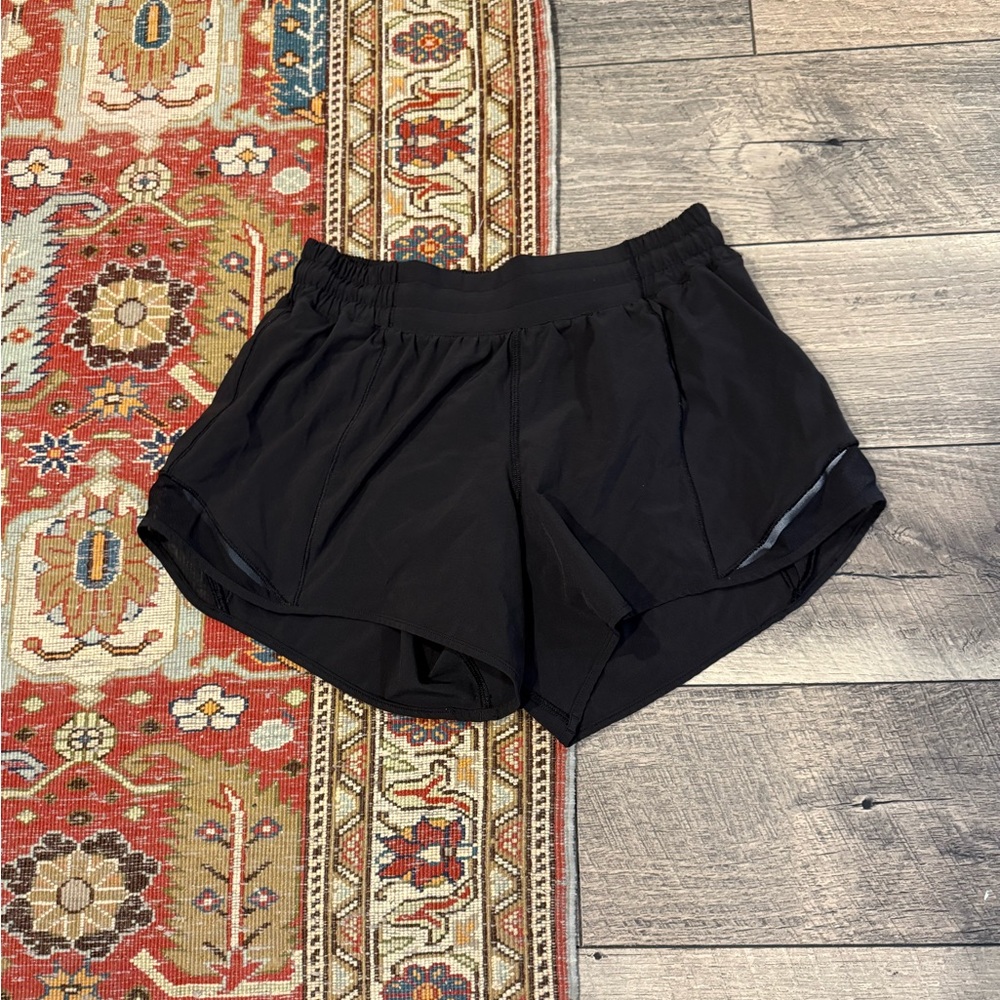Lululemon Hotty Hot Shorts